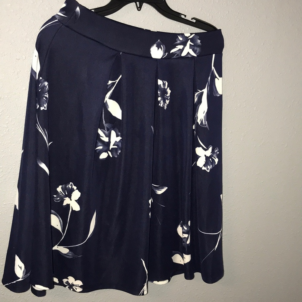 Navy blue skirt